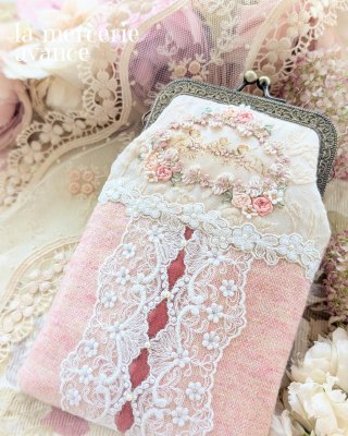 スマホも入るエンジェルの口金ポーチのキット