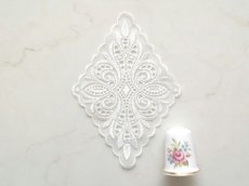 画像2: モチーフレース (2)