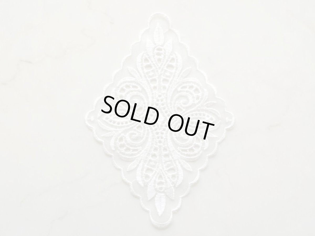 画像1: モチーフレース (1)