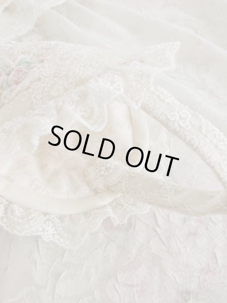 画像3: レースたっぷりリボン刺繍のバスケット型ポーチ完成品 (akiko) (3)