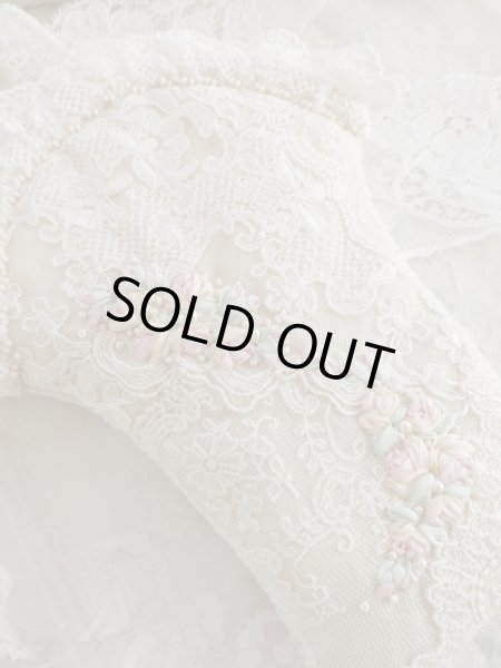 画像5: レースたっぷりリボン刺繍のバスケット型ポーチ完成品 (akiko) (5)