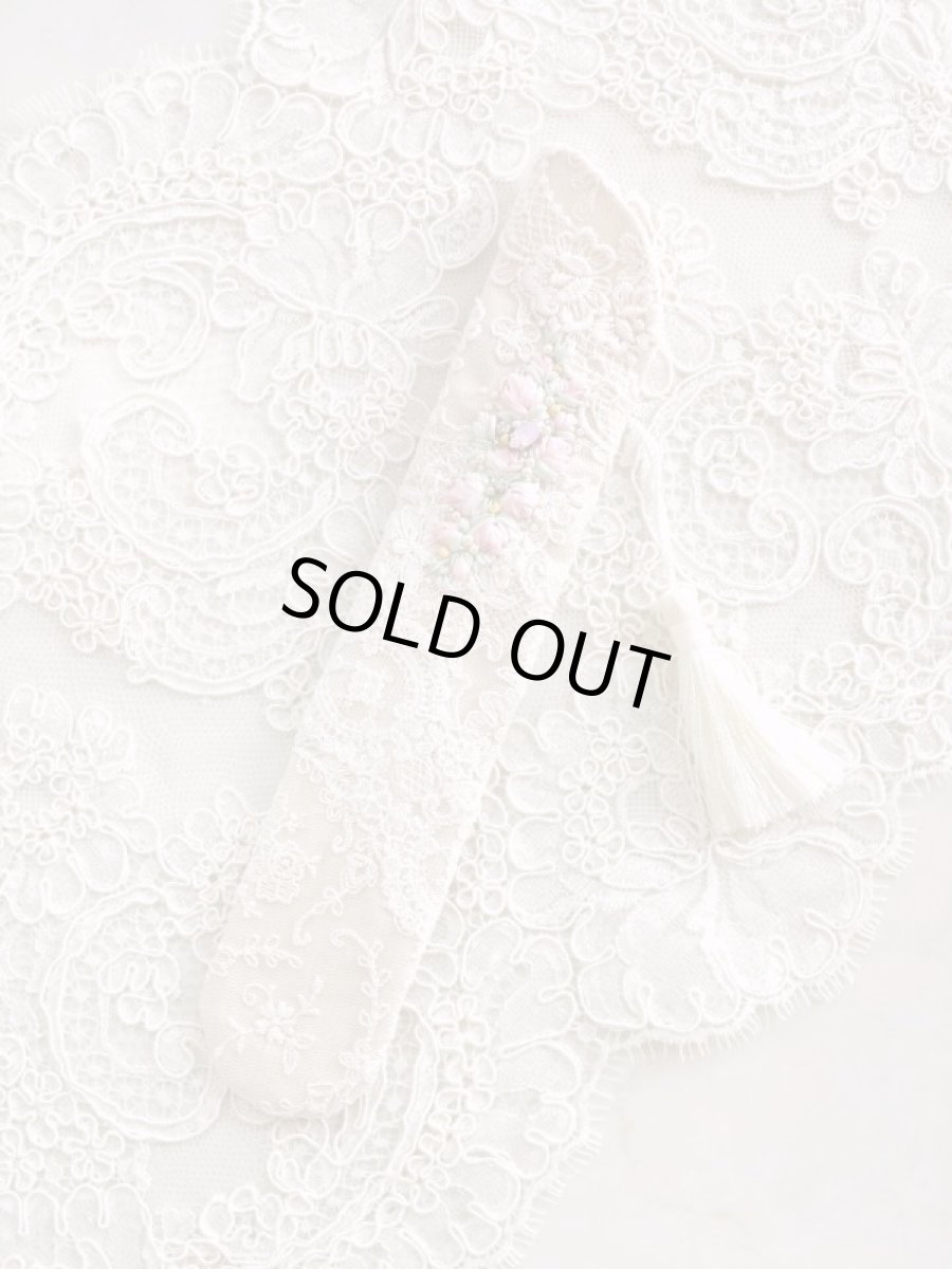 画像2: リボン刺繍のジュエリーのような扇子ケース完成品 (akiko) (2)