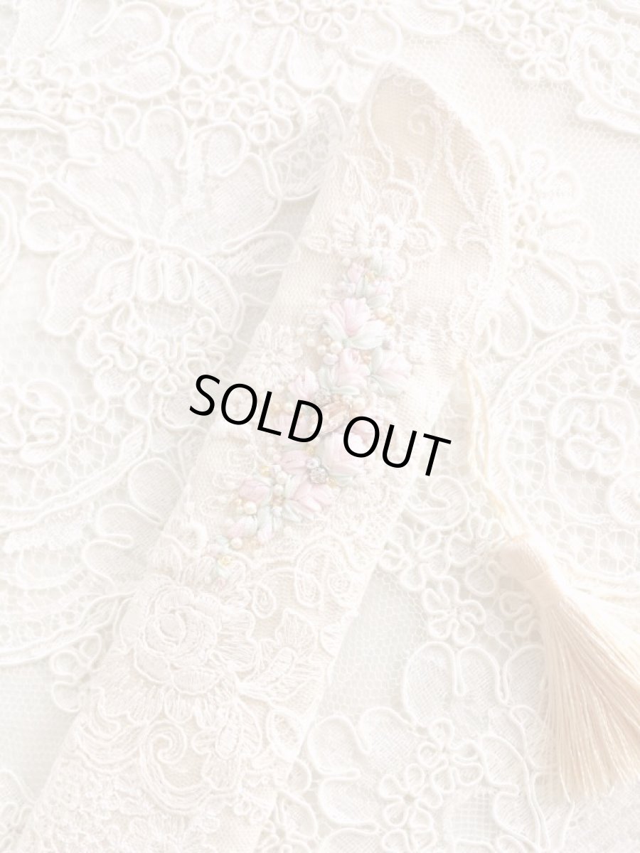 画像1: リボン刺繍のジュエリーのような扇子ケース完成品 (akiko) (1)