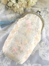 画像4: 黄色い薔薇の少女のポーチ完成品 (akiko) (4)