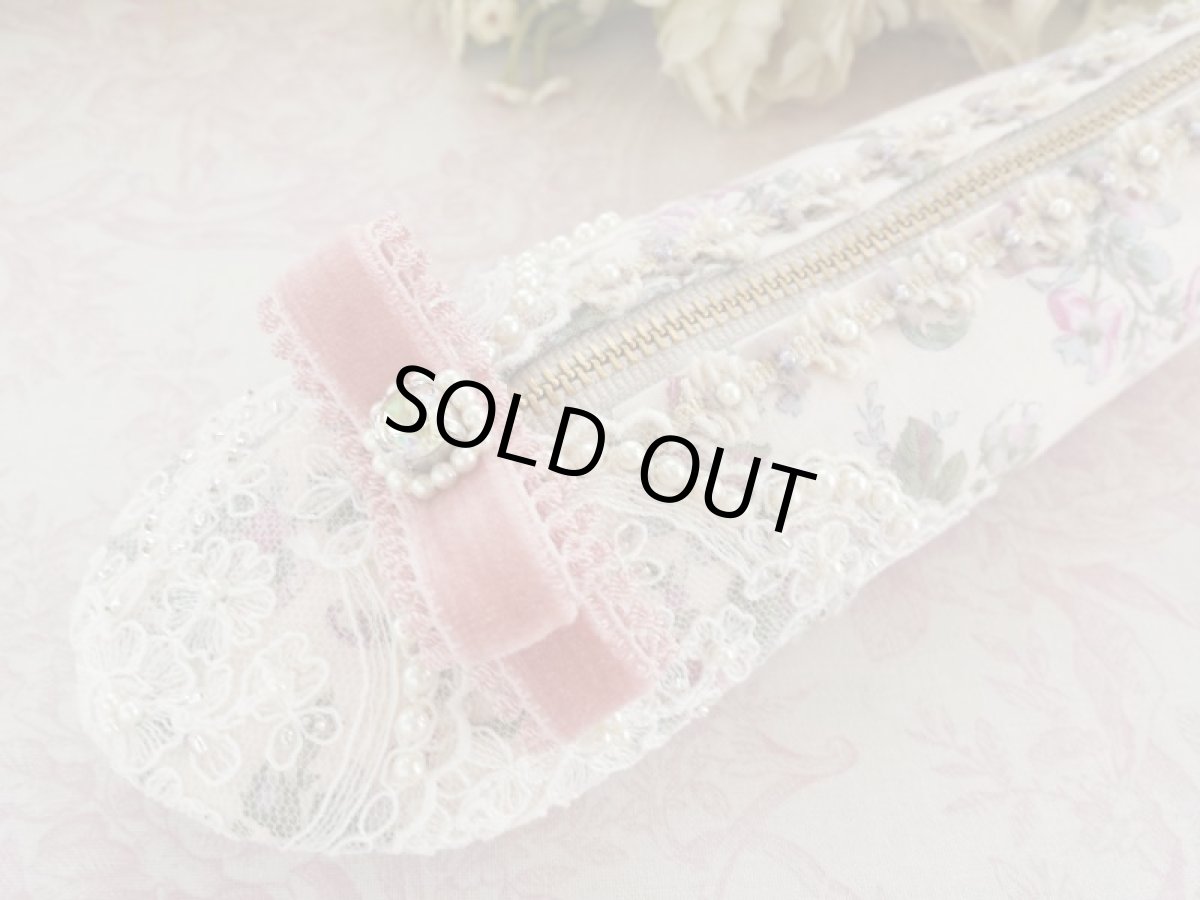 画像3: ヴィクトリアンなシューズポーチ完成品 (akiko) (3)