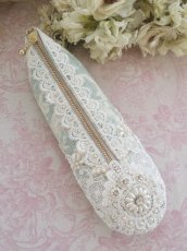 画像4: ヴィクトリアンなシューズポーチ完成品 (akiko) (4)