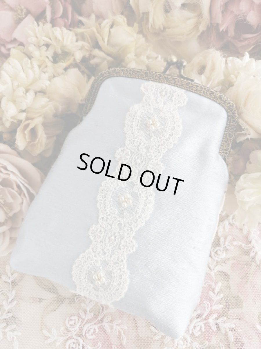 画像3: 猫を抱いた女の子のポーチ完成品　 (akiko) (3)