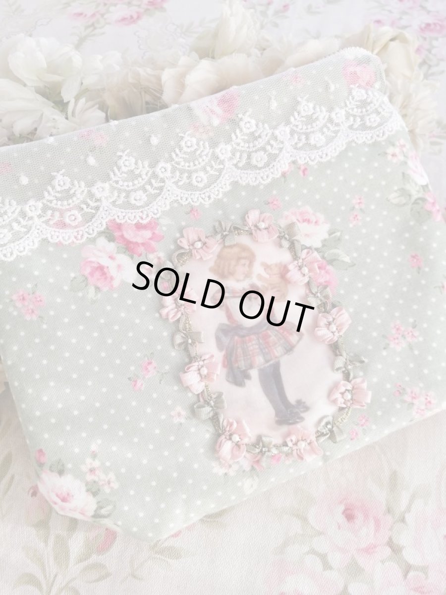 画像1: ベアーと女の子ポーチ完成品   (akiko) (1)