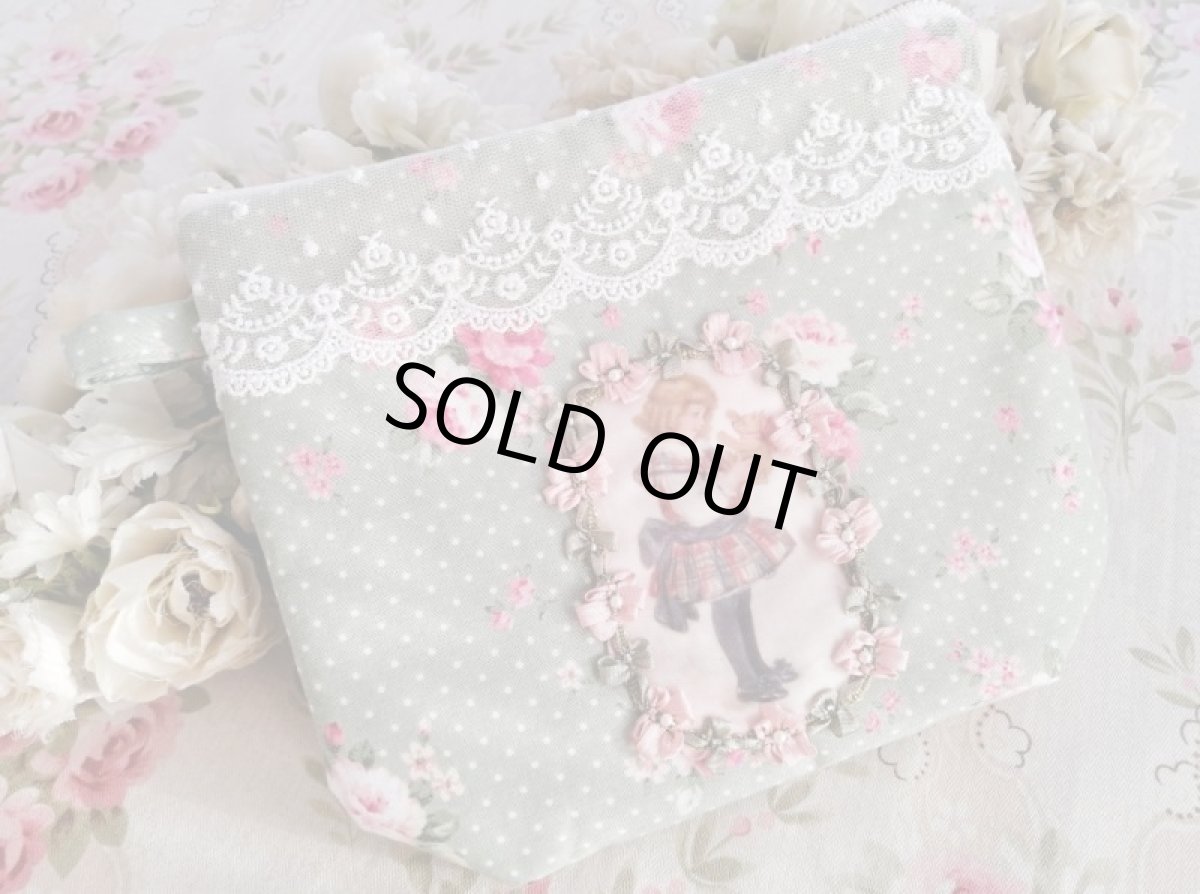 画像2: ベアーと女の子ポーチ完成品   (akiko) (2)