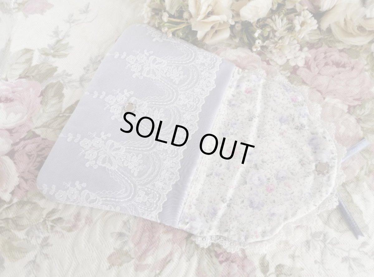 画像3: ネコと婦人のポーチ完成品　 (akiko) (3)