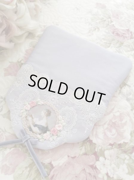 画像4: ネコと婦人の綿サテンのポーチのキット (4)