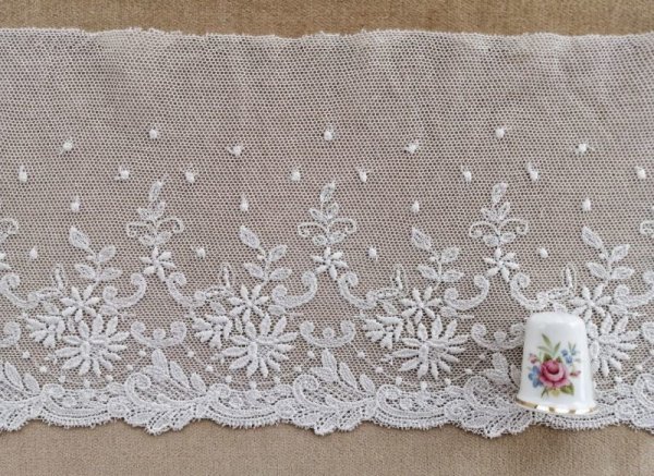 画像4: チュールレース (4)