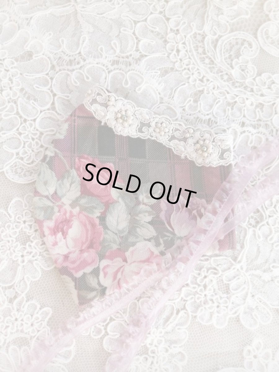 画像2: ふわふわモヘアのマスクケースとビジューマスク　F　完成品   (akiko) (2)