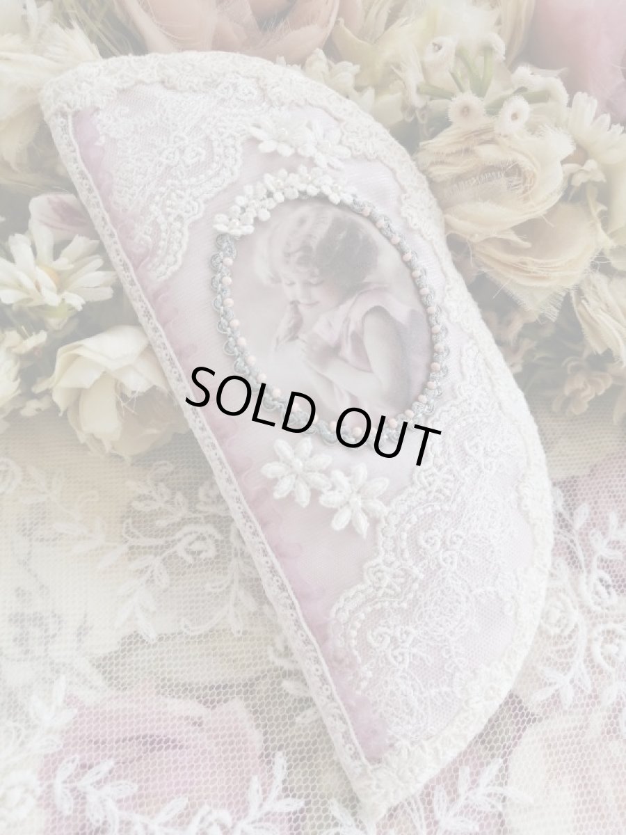 画像4: 【キットの完成品】小鳥と少女のポーチ (4)