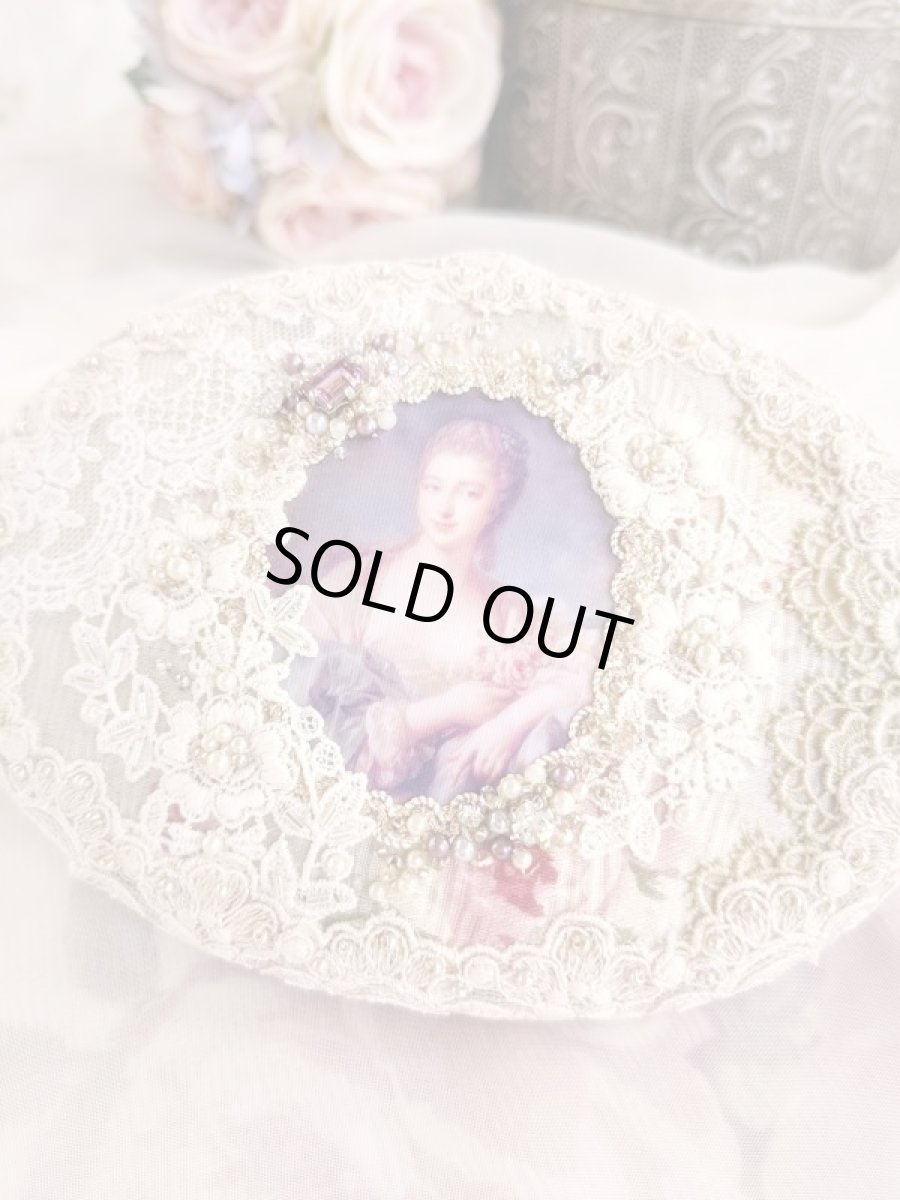 画像1: ヴィクトリアンコラージュBOX　B　 (akiko) (1)