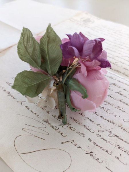 画像4: 布花　〜アンティークピンクな薔薇のコサージュ〜 (4)