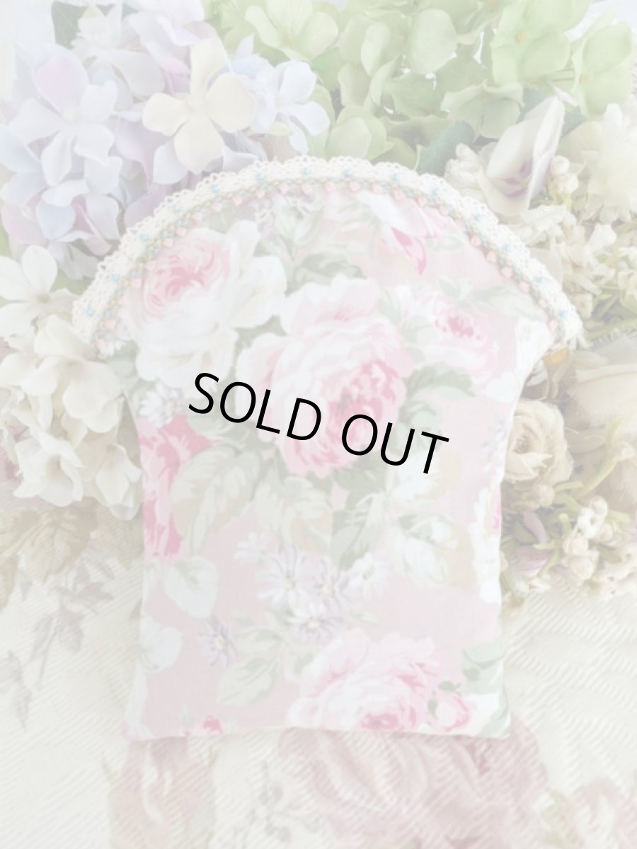 画像2: 【キットの完成品】ネコと女の子のポーチ (2)