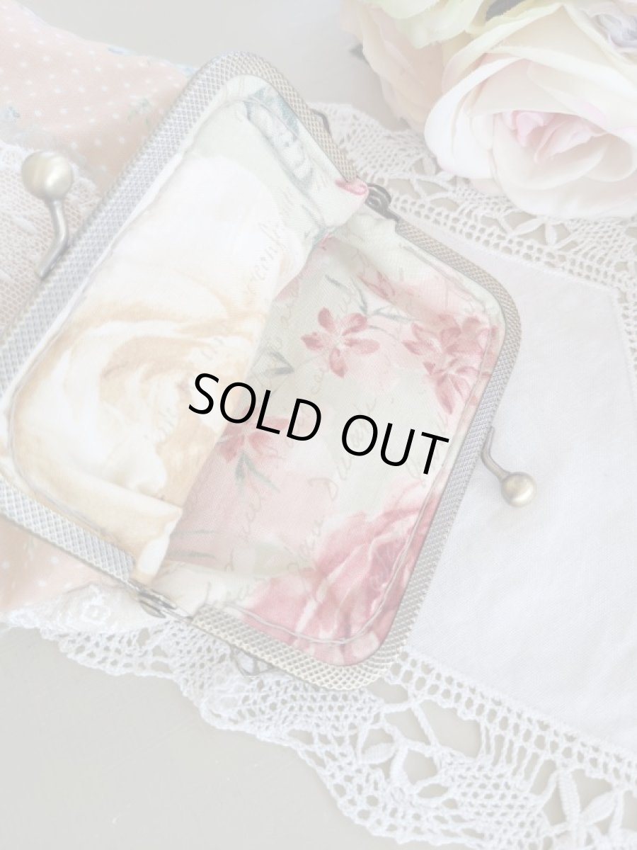 画像4: 【キットの完成品】ベアと女の子の口金ポーチ (4)