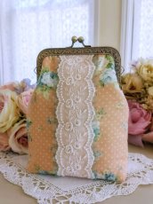 画像3: 【キットの完成品】ベアと女の子の口金ポーチ (3)