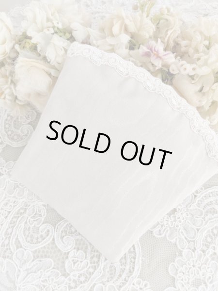 画像2: エンジェルとスズランのポーチ　A　 (akiko) (2)