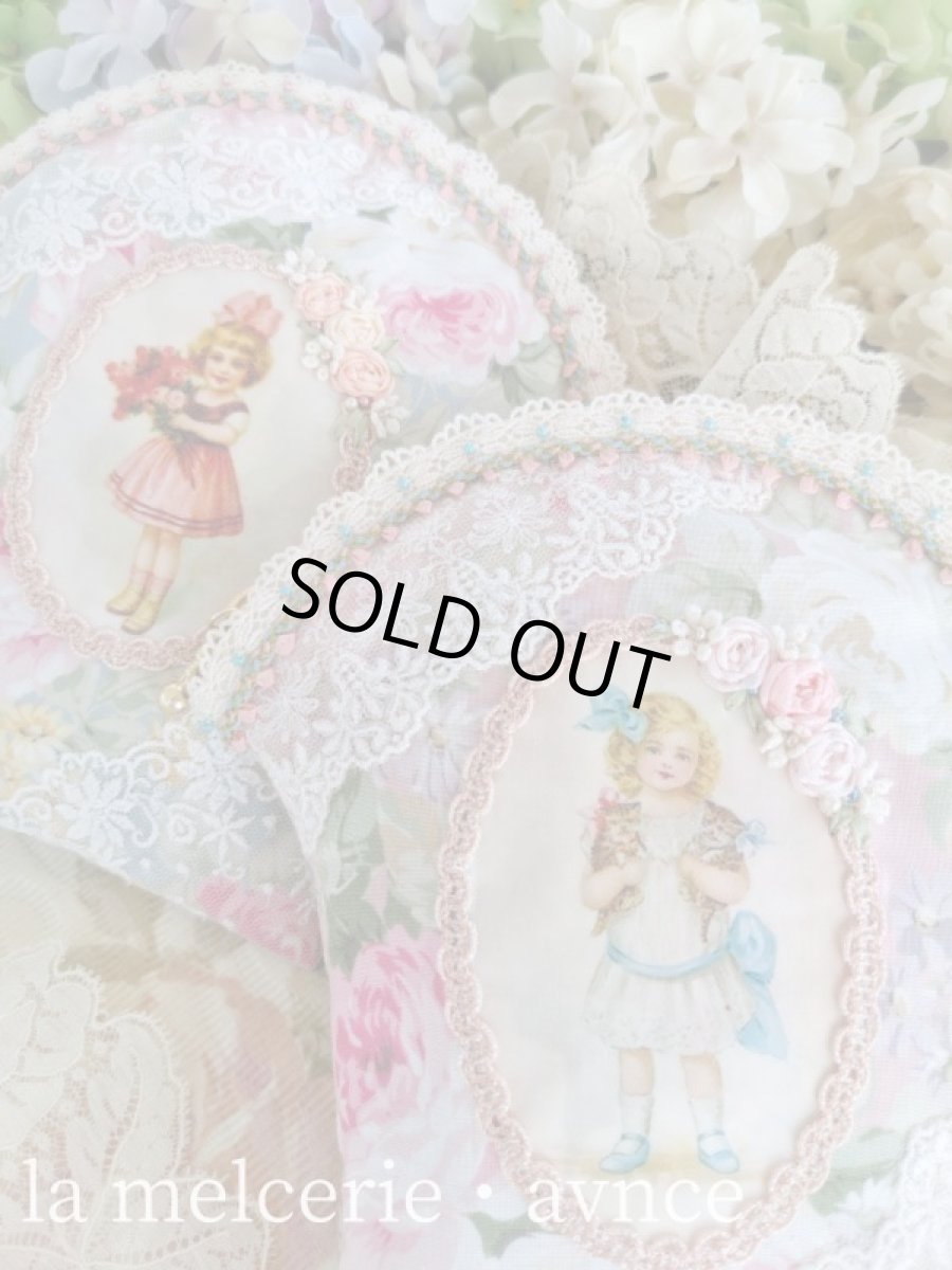 画像3: 【キットの完成品】ネコと女の子のポーチ (3)