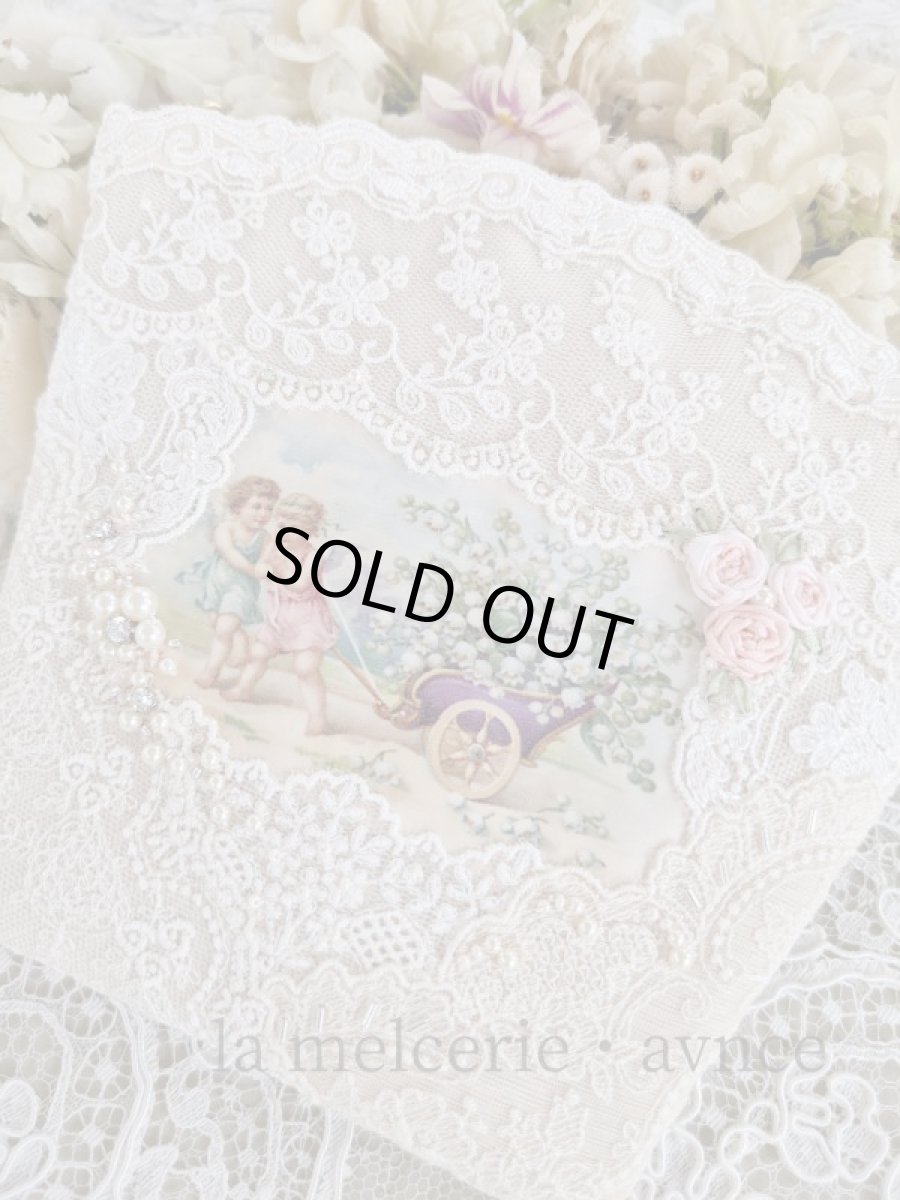 画像1: エンジェルとスズランのポーチ　B　 (akiko) (1)