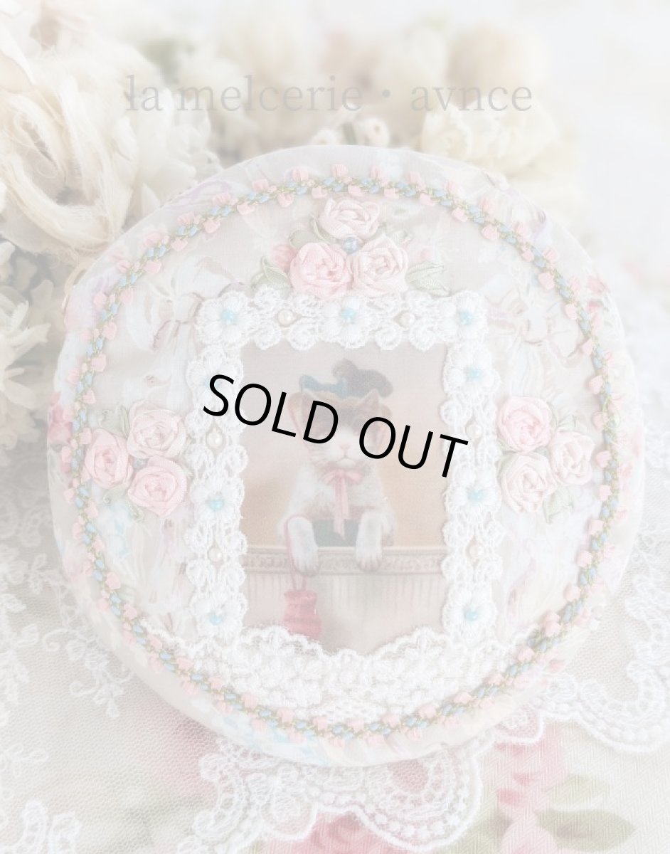 画像1: 【キットの完成品】ネコのまぁるいポーチ (1)