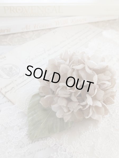 画像3: 布花　〜シックベージュの紫陽花のブーケ〜 (3)