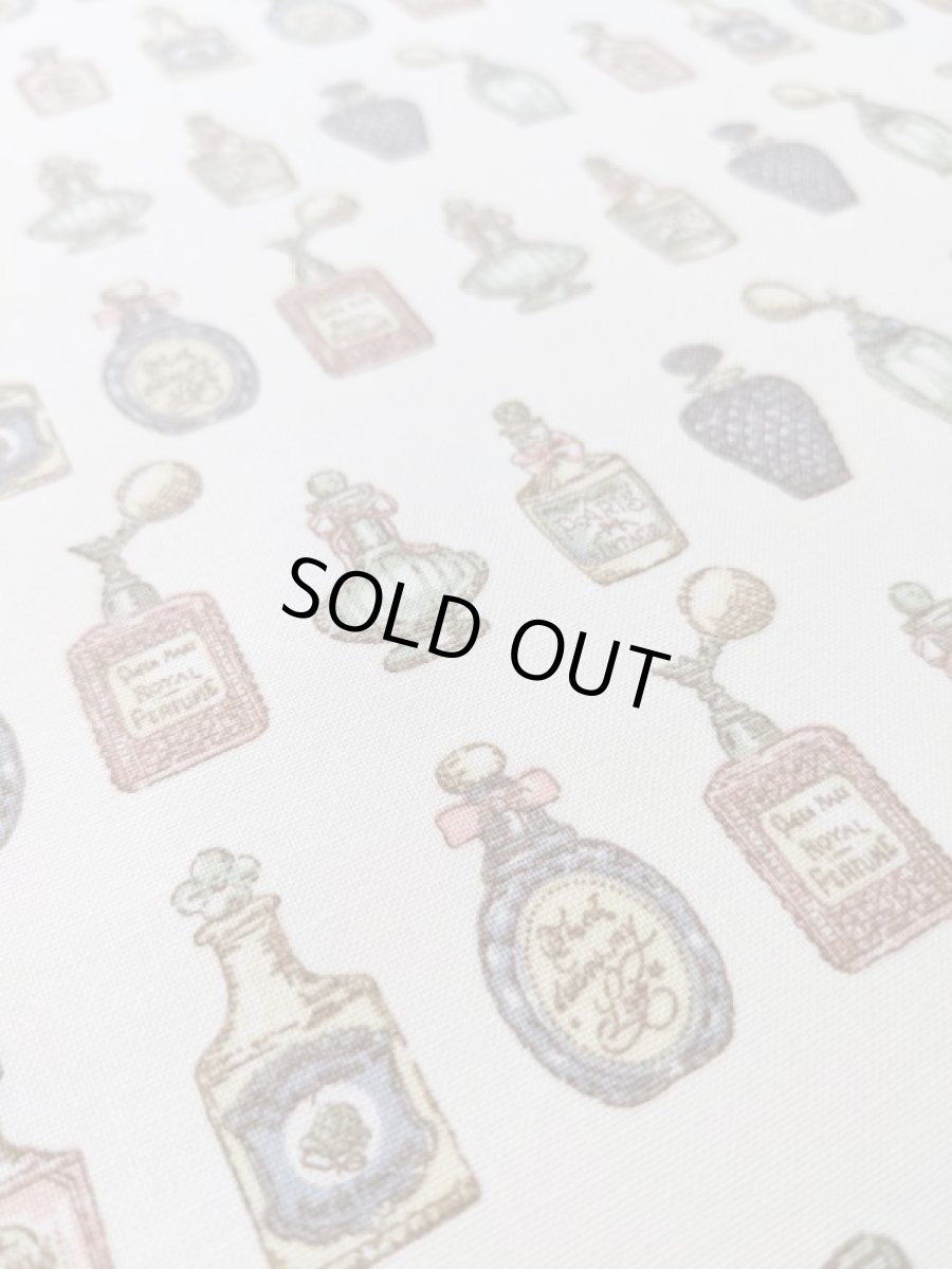 画像1: パフューム柄 (1)