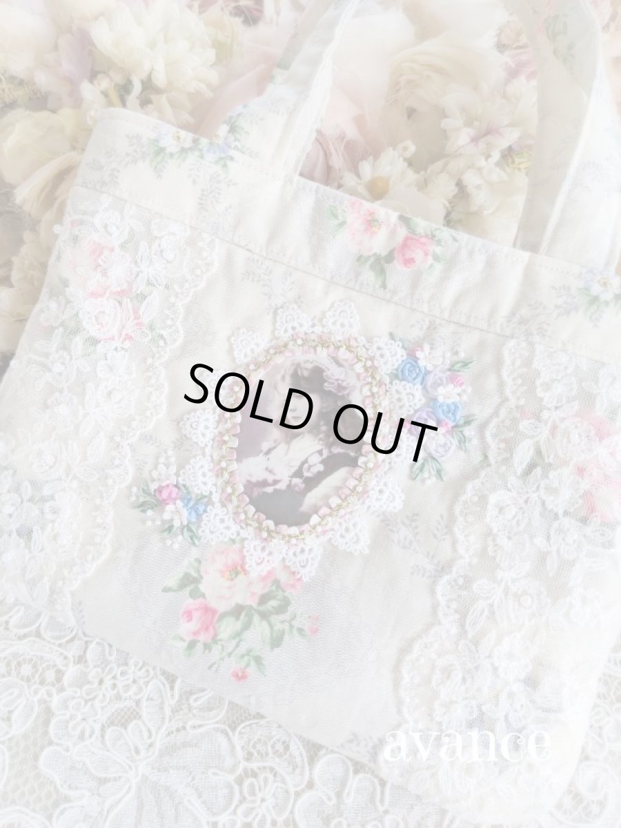 画像1: エレガントな薔薇柄のバッグ完成品（MISIHO)  (1)