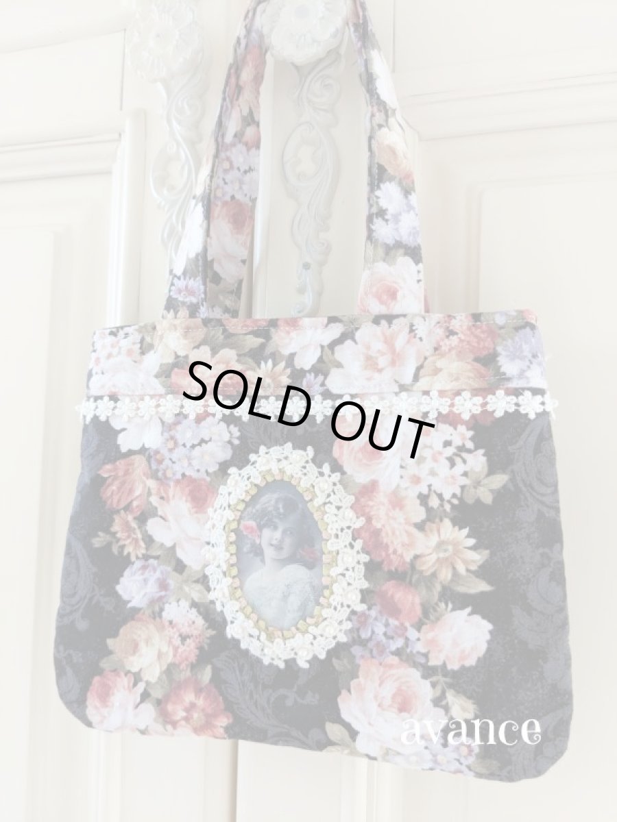 画像2: エレガントな薔薇柄のバッグ完成品（MISIHO)  (2)