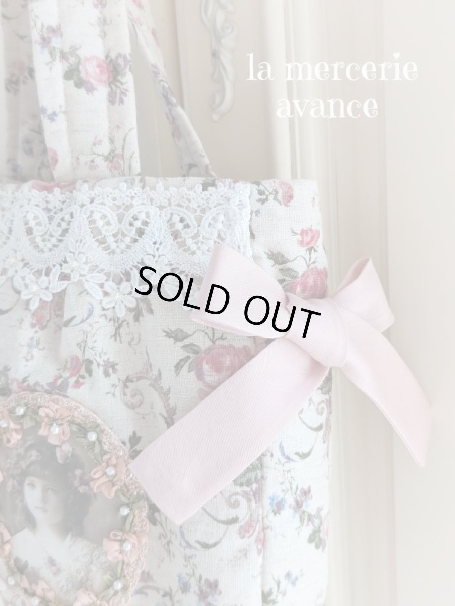 画像3: エレガントな薔薇柄のバッグ完成品（MISIHO)  (3)