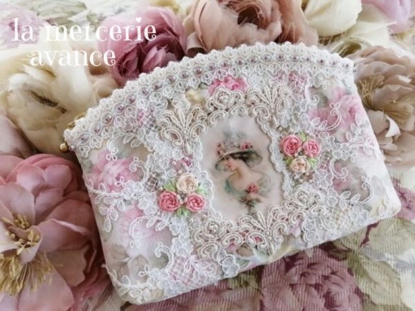 画像2: 【キットの完成品】ヴィクトリアンな婦人のポーチ (2)