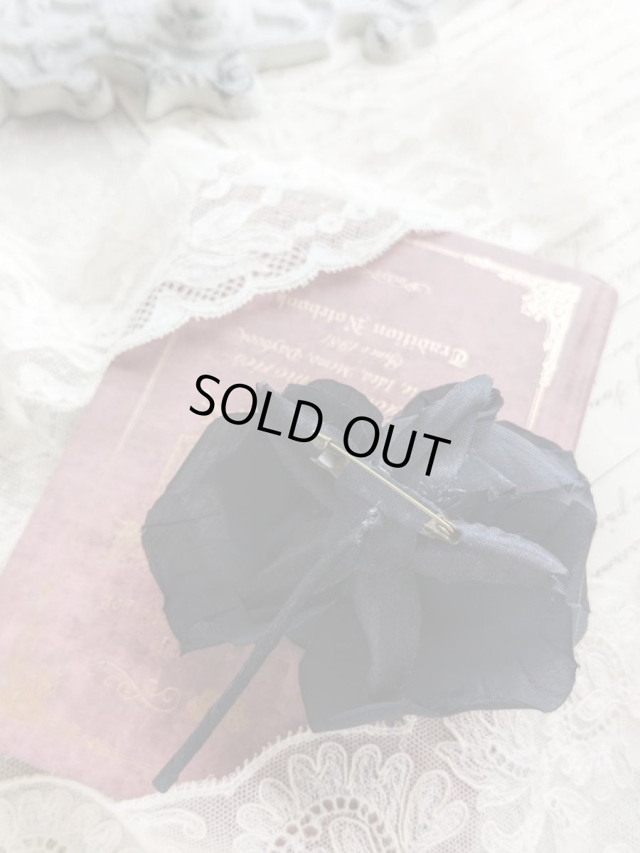 画像3: 布花　〜大人ブラックの薔薇のコサージュ〜 (3)