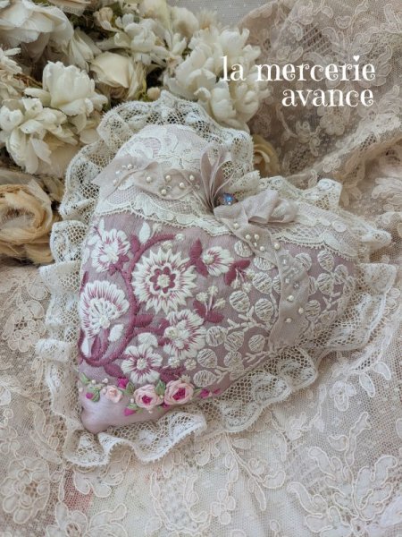 画像2: 【完成品】ハートのピンクッション・ドールクッション (akiko)　 (2)