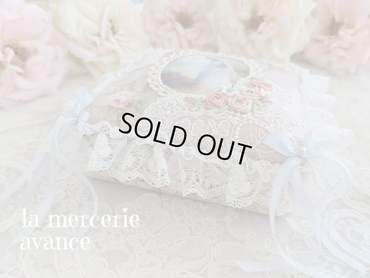 画像2: レースたっぷりエンジェルのBOX　　 (akiko)　完成品 (2)