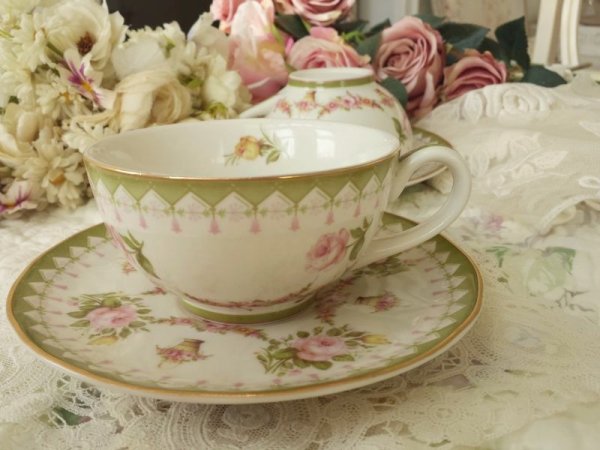 画像3: ガーランドが素敵なカップ＆ソーサー (3)