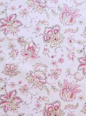 画像1: 中くらいな花柄 (1)