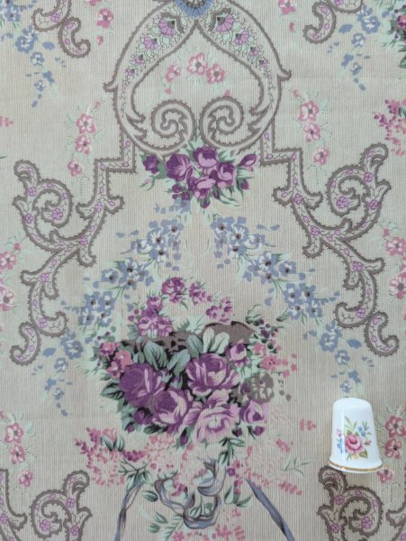 画像2: 中くらいな花柄 (2)