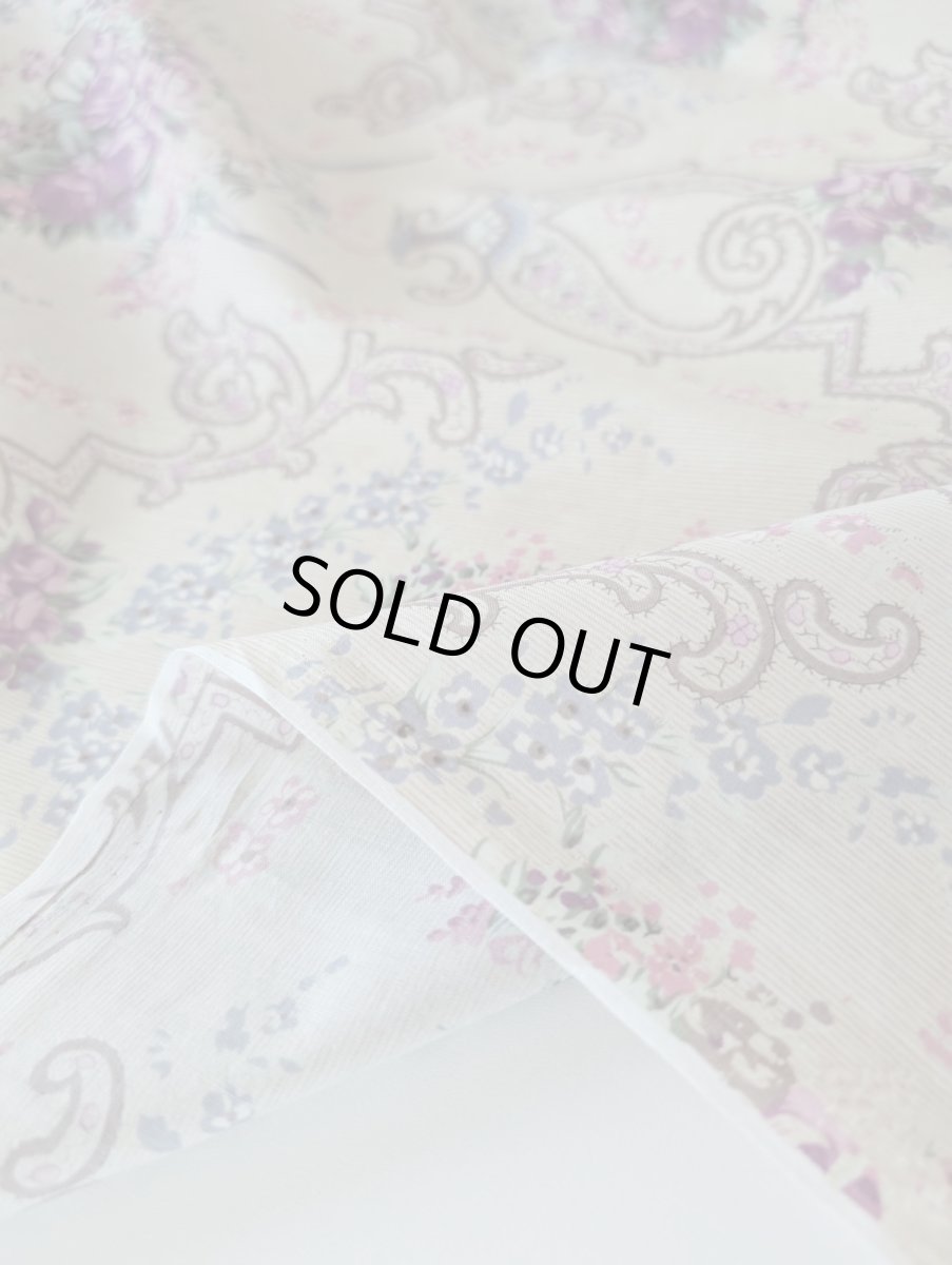 画像5: 中くらいな花柄 (5)