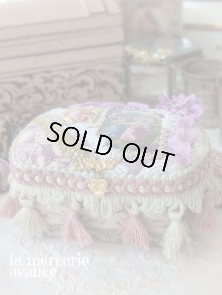 画像3: 【完成品】スミレのブラスチャームがキュートなボックス(akiko)　送料無料 (3)