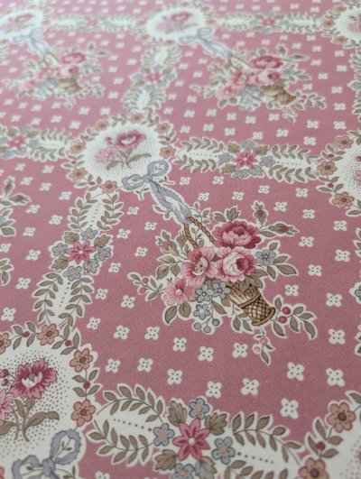 画像1: 中くらいの花柄 