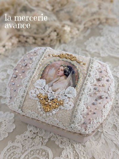画像1: 【完成品】ヴィクトリアンBOX(akiko)　送料無料