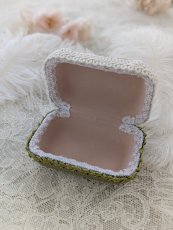 画像6: 手のひらに収まる小さなアクセサリーケースです〜グリーン〜【完成品】 (6)
