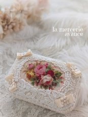 画像1: 手のひらに収まる小さなアクセサリーケースです〜アンティークローズ〜【完成品】 (1)