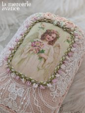 画像2: 手のひらに収まる小さなアクセサリーケースです〜天使〜【完成品】 (2)