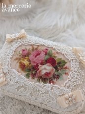 画像2: 手のひらに収まる小さなアクセサリーケースです〜アンティークローズ〜【完成品】 (2)