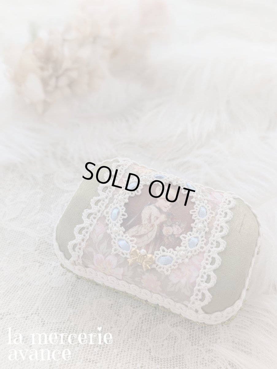 画像2: 手のひらに収まる小さなアクセサリーケースです〜グリーン〜【完成品】 (2)